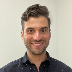Kirill Osipenko - Senior Consultant - Kirill holds an MBA degree with honors from Chicago Booth (2012) with specialization in Analytic Finance and Entrepreneurship. He brings 6 years of admissions consulting experience, and his clients were admitted to the top 10 MBA programs, such as Harvard, Yale, Kellogg, Haas, Booth, Darden and others. Kirill Osipenko